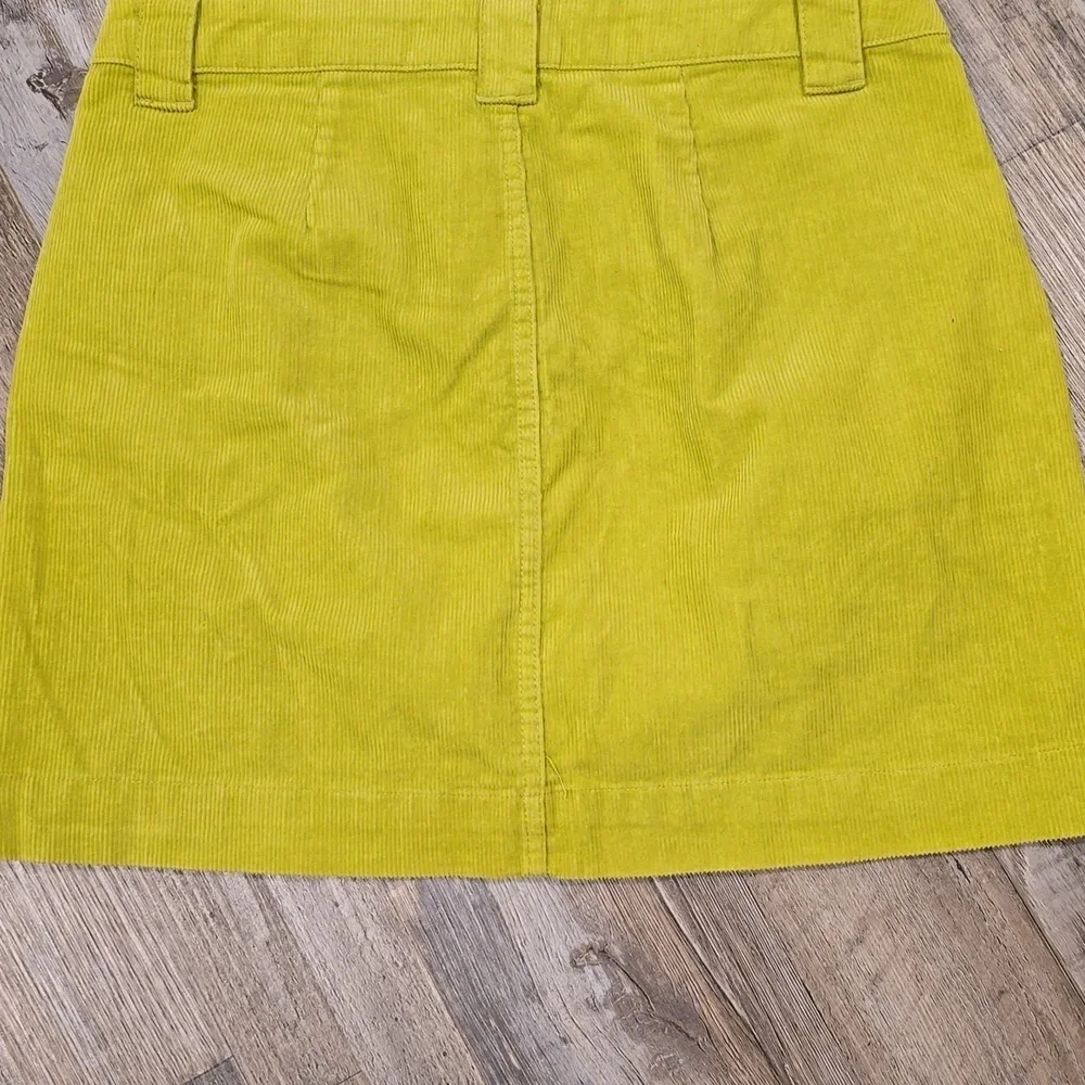 WILD FABLE | Corduroy Light Green Skirt | NWOT | Size 4 - Picture 8 of 9